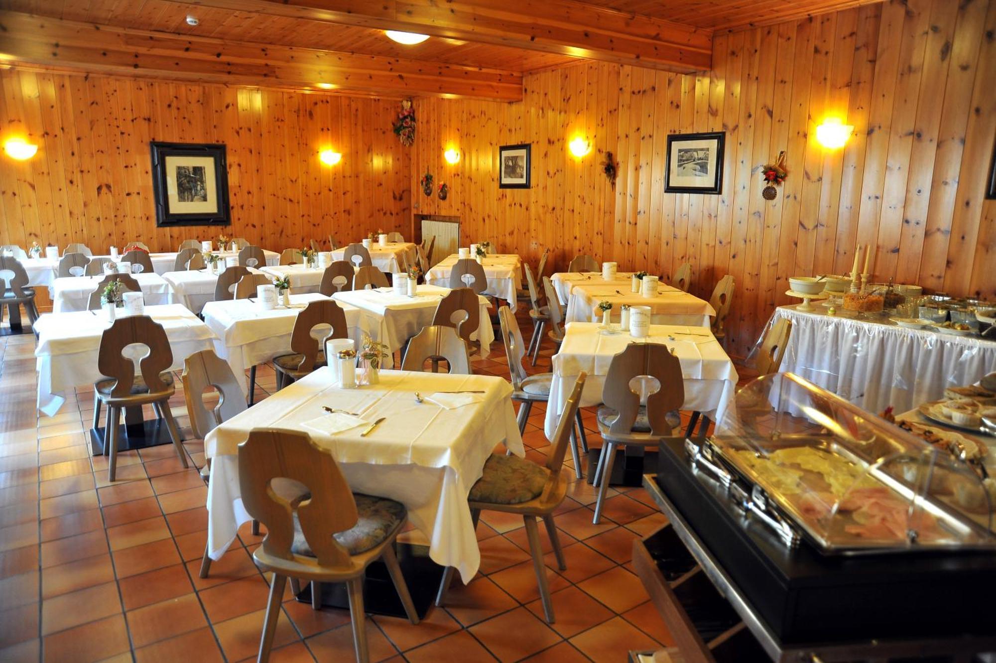 Albergo Stelvio بورمْيو المظهر الخارجي الصورة