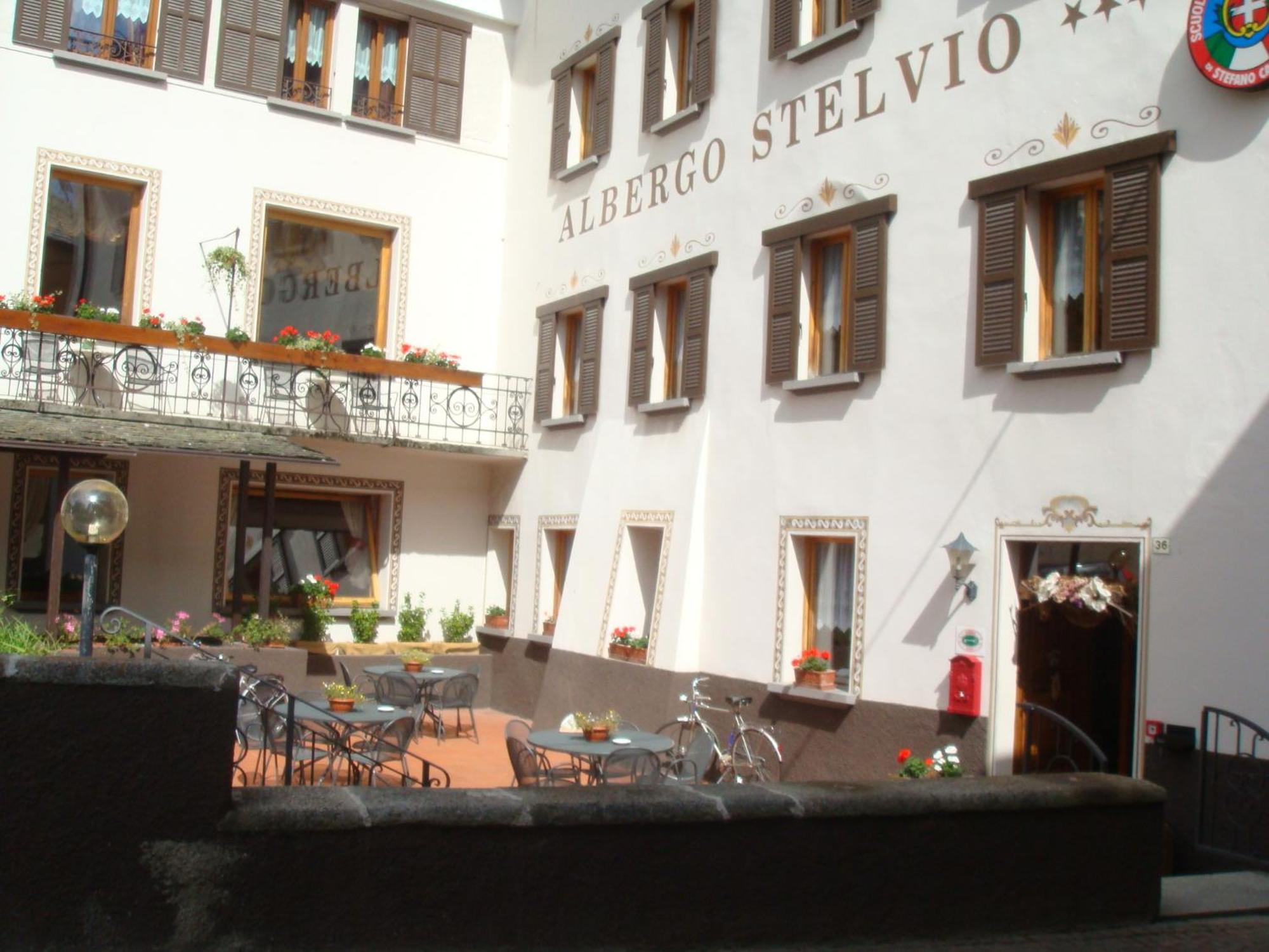 Albergo Stelvio بورمْيو المظهر الخارجي الصورة